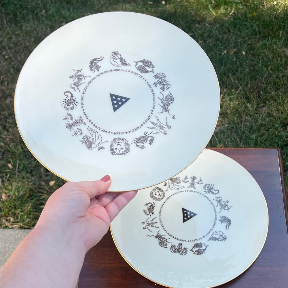 RARE Vintage Lenox Made in USA Horoscope Zodiac Cream Gold Dinner Plates